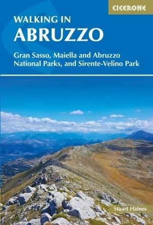 Wandelgids Walking in the Abruzzo - Cicerone