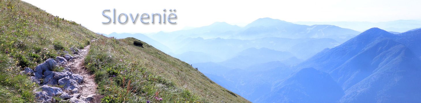 Wandelkaarten Slovenië, Julische Alpen, Triglav Nationaal Park, Soča Vallei, Karawanken, Kamnische Alpen, Bled, Kranjska Gora, Rother Wandelgids, Cicerone, Schaal 1:25.000, Schaal 1:50.000, Waterbestendig, Wandelgids Slovenië